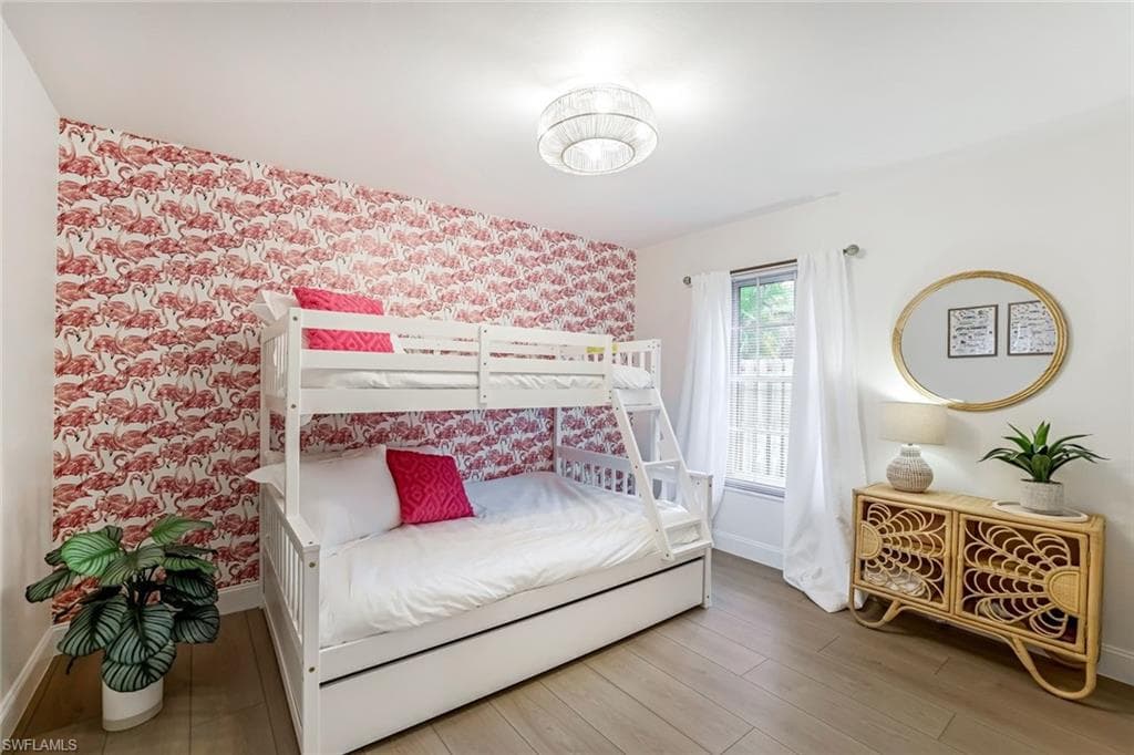 45 Wickliffe DR, NAPLES FL 34110-19