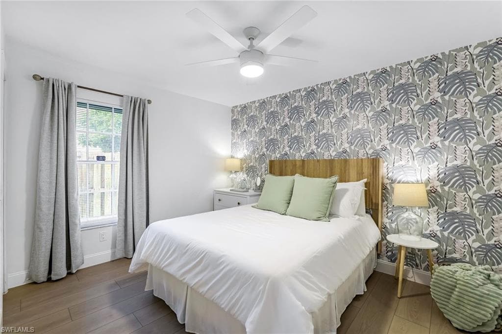 45 Wickliffe DR, NAPLES FL 34110-17