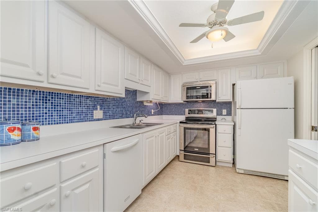 6612 Estero BLVD # 301, FORT MYERS BEACH FL 33931-11