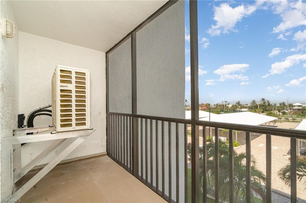 6612 Estero BLVD # 301, FORT MYERS BEACH FL 33931-17