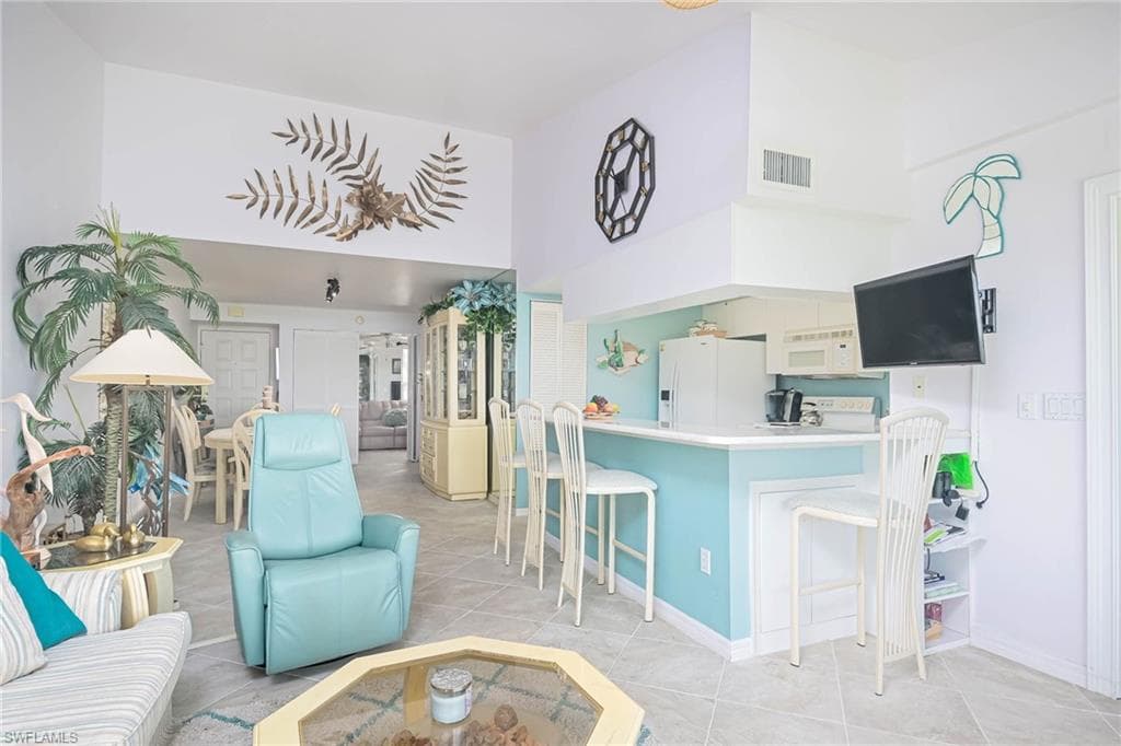 5845 Trailwinds DR # 531, FORT MYERS FL 33907-10