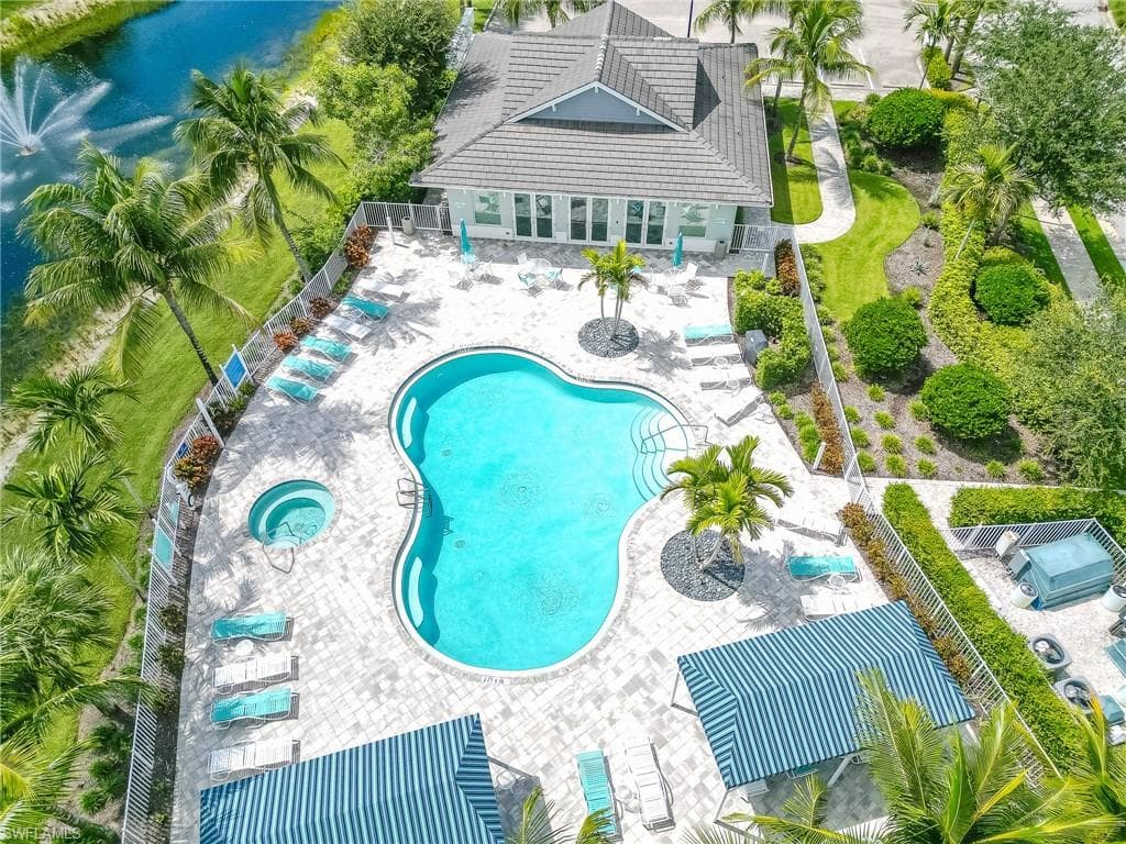 6940 Avalon CIR # 503, NAPLES FL 34112-36