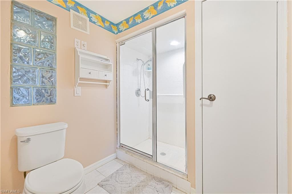 5191 Forest Park DR, NORTH FORT MYERS FL 33917-27