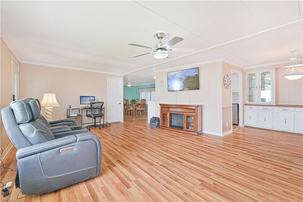 5191 Forest Park DR, NORTH FORT MYERS FL 33917-19