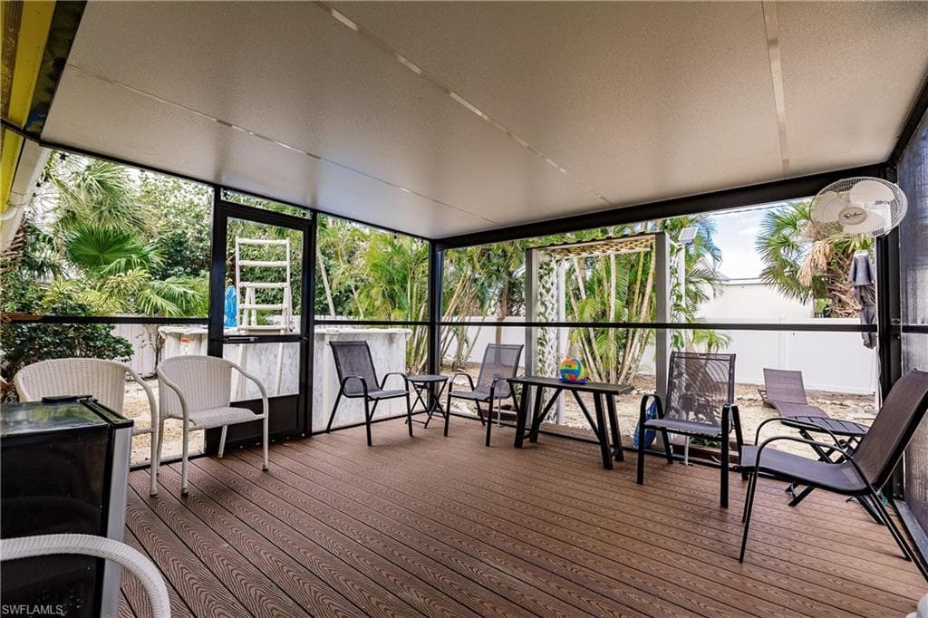 1942 Roseate LN, SANIBEL FL 33957-29