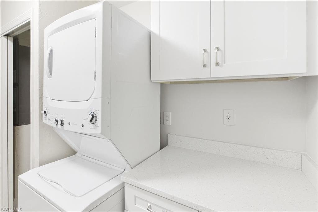 3907 San Rocco DR # 111, PUNTA GORDA FL 33950-28