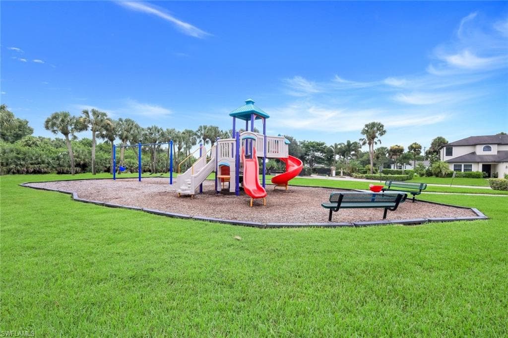 740 Evening Shade LN, LEHIGH ACRES FL 33974-28