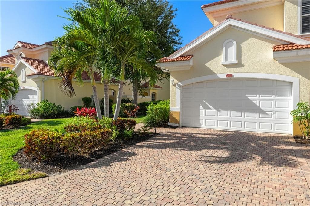 5920 Tarpon Gardens CIR 201-31
