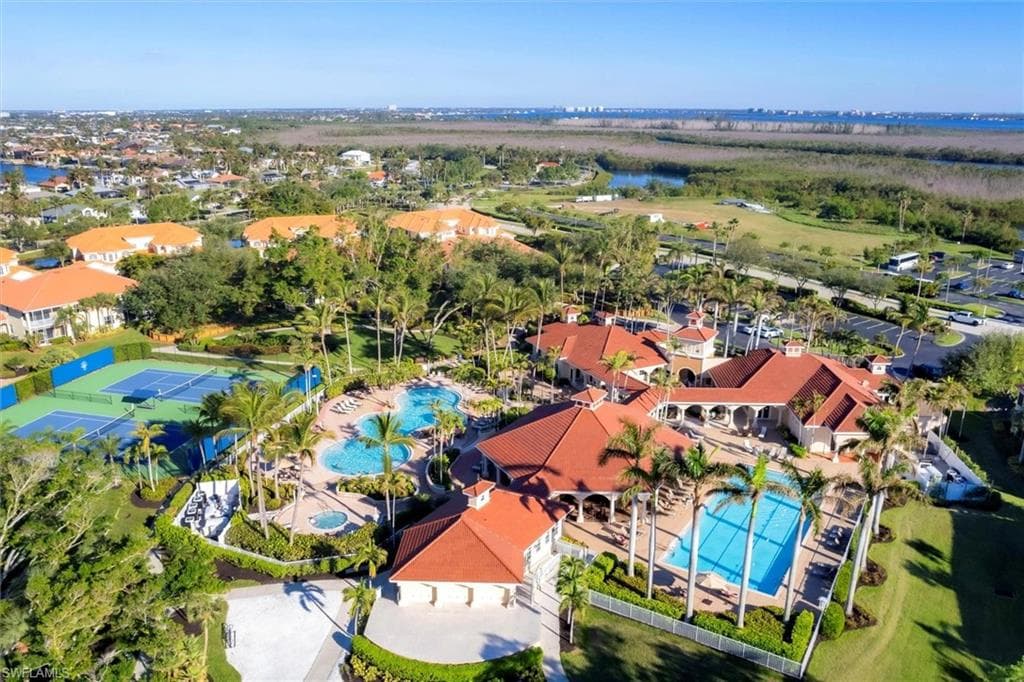 5920 Tarpon Gardens CIR 201-40