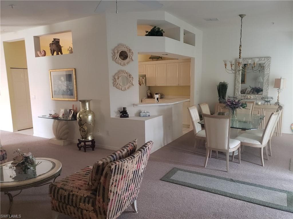 7552 Oleander Gate DR # 204, NAPLES FL 34109-7