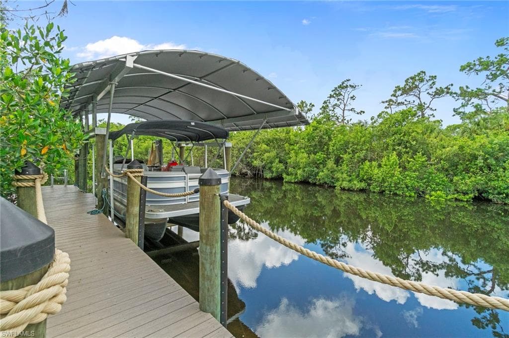 4381 Broadway AVE W, ESTERO FL 33928-3