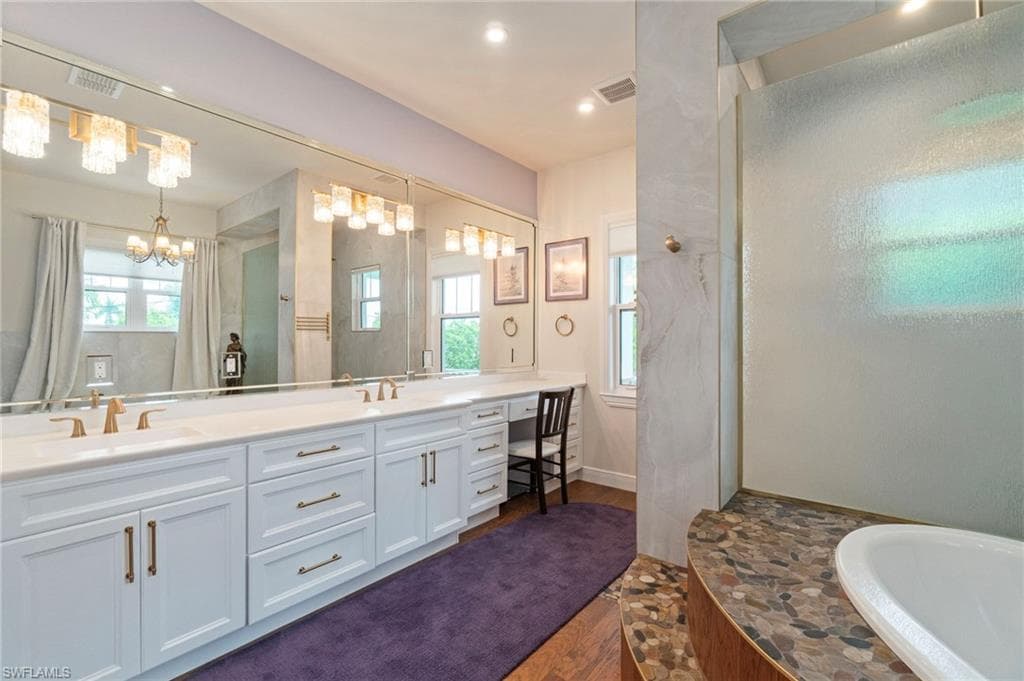 4381 Broadway AVE W, ESTERO FL 33928-24