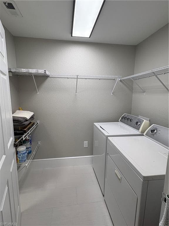 7940 Preserve CIR # 914, NAPLES FL 34119-3
