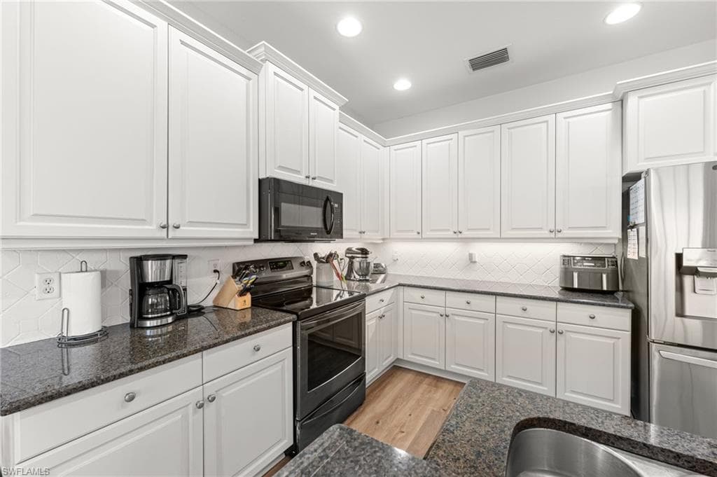 11260 Pond Cypress ST, FORT MYERS FL 33913-14