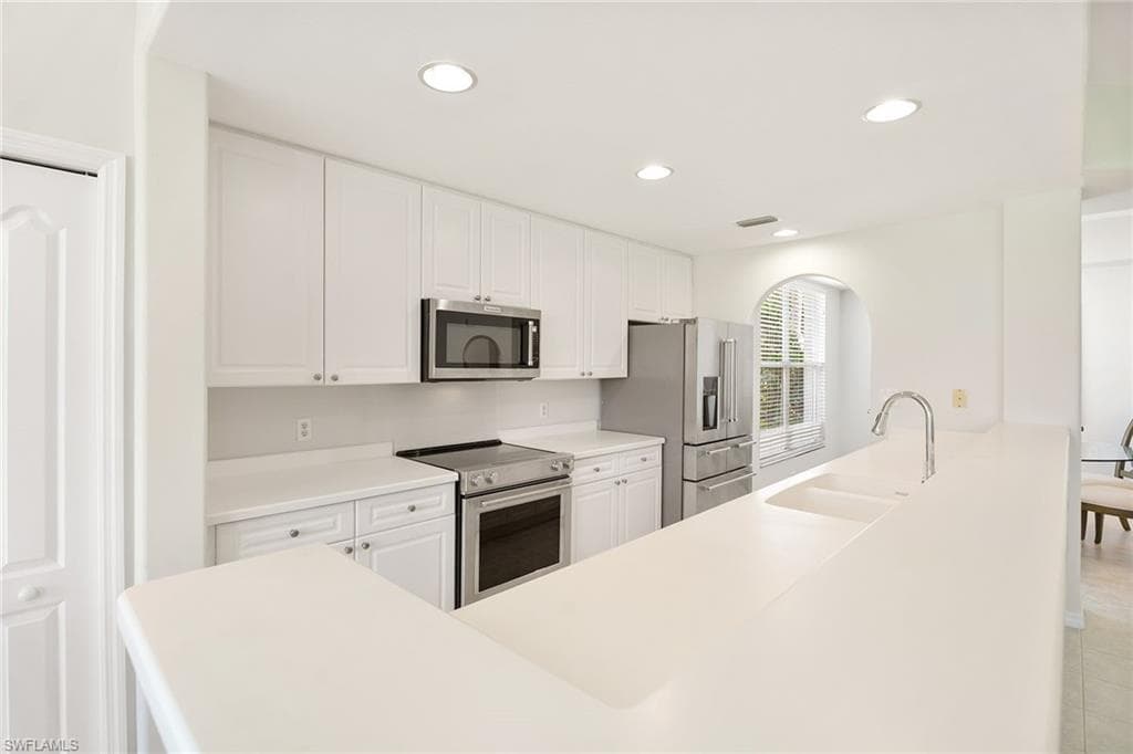 1953 Crestview WAY # 161, NAPLES FL 34119-9