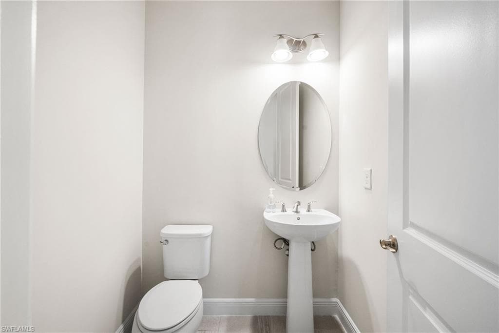 8936 Saint Lucia DR # 202, NAPLES FL 34114-26