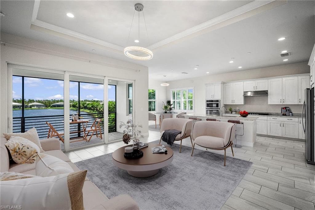 8936 Saint Lucia DR # 202, NAPLES FL 34114-1