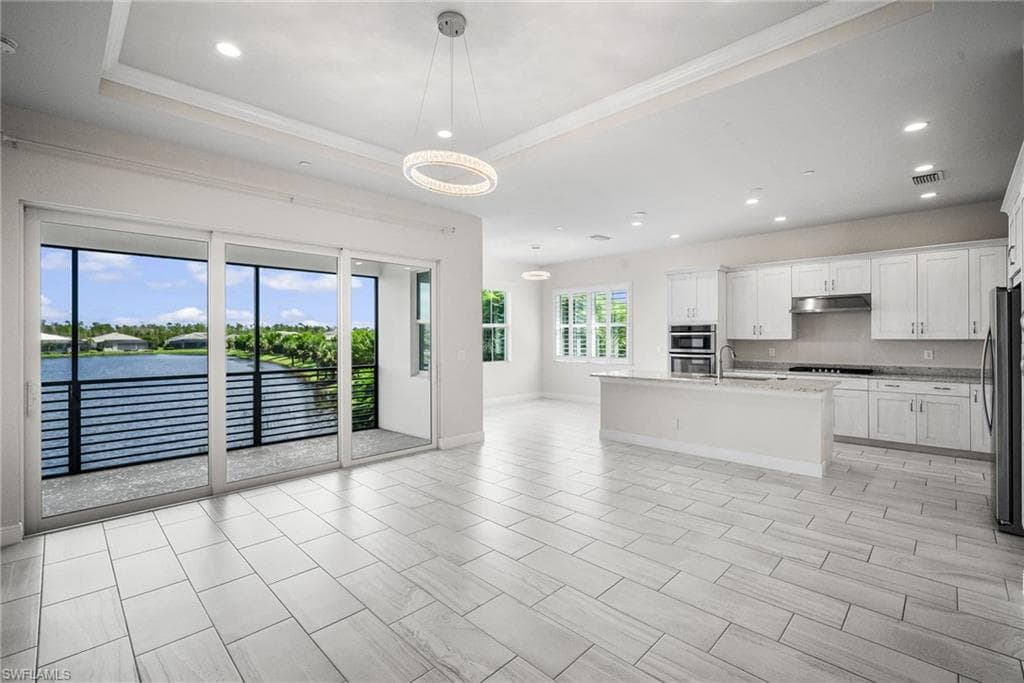 8936 Saint Lucia DR # 202, NAPLES FL 34114-2