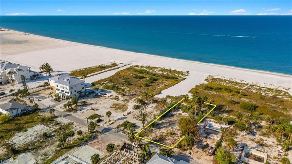 6032 Gulf RD, FORT MYERS BEACH FL 33931-10