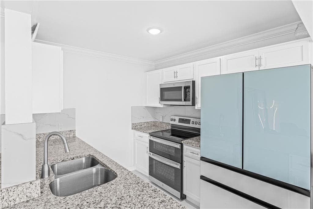 3225 E Riverside DR # 34C, FORT MYERS FL 33916-20