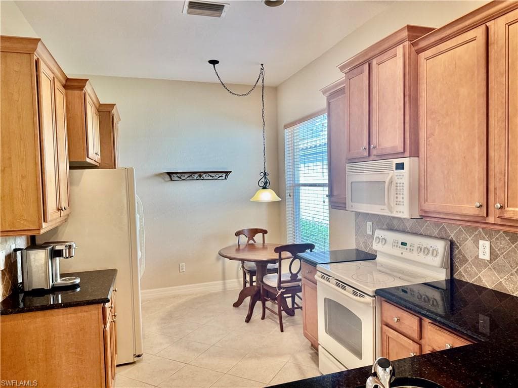 10419 Carolina Willow DR, FORT MYERS FL 33913-2