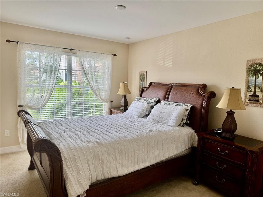 10419 Carolina Willow DR, FORT MYERS FL 33913-10