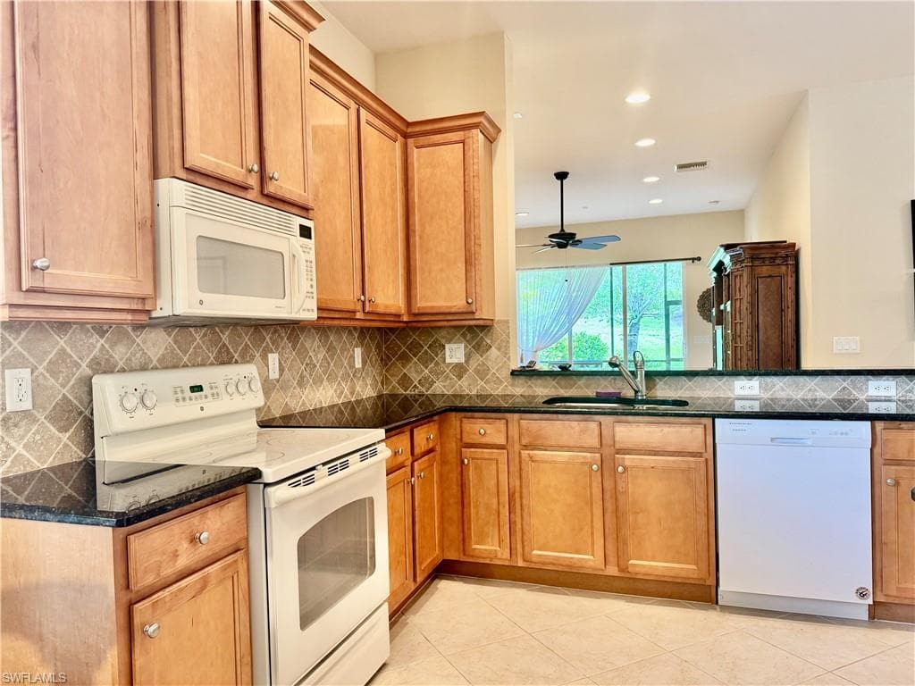 10419 Carolina Willow DR, FORT MYERS FL 33913-3