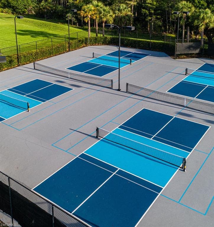 10419 Carolina Willow DR, FORT MYERS FL 33913-24