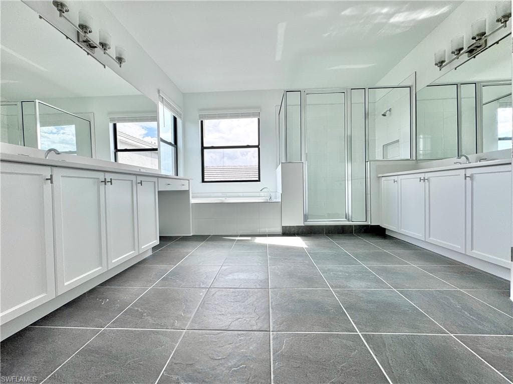 20885 Thistle Leaf LN, ESTERO FL 33928-18