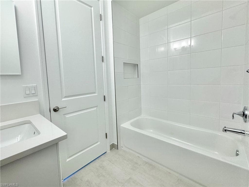 20885 Thistle Leaf LN, ESTERO FL 33928-28