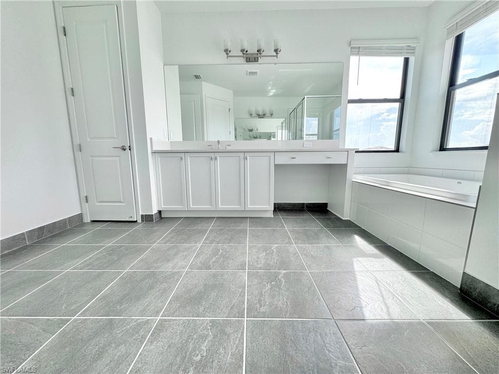 20885 Thistle Leaf LN, ESTERO FL 33928-20