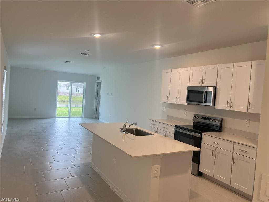 19741 Garden Ridge CT, LEHIGH ACRES FL 33974-4