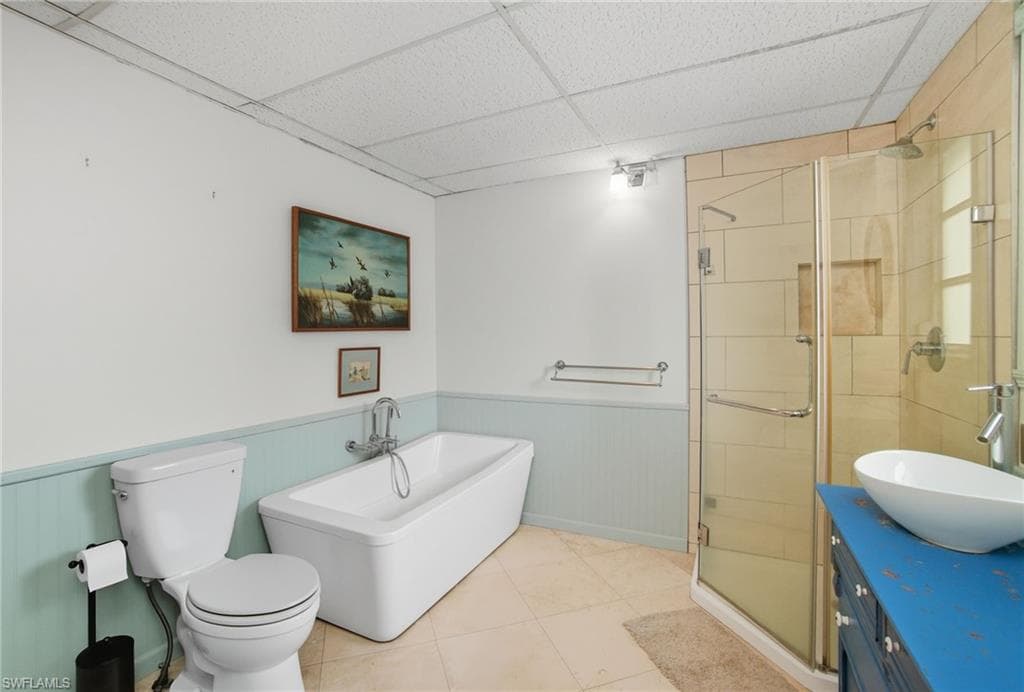 2662/2656 Mangrove ST, NAPLES FL 34112-6