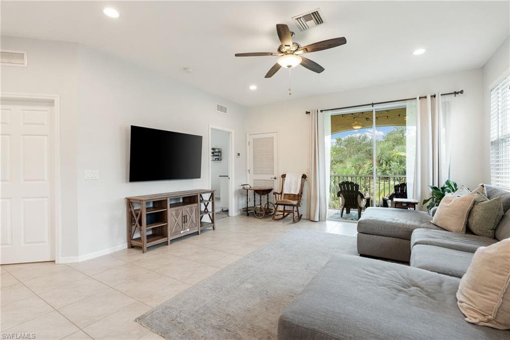 18239 Creekside Preserve LOOP # 202, FORT MYERS FL 33908-9