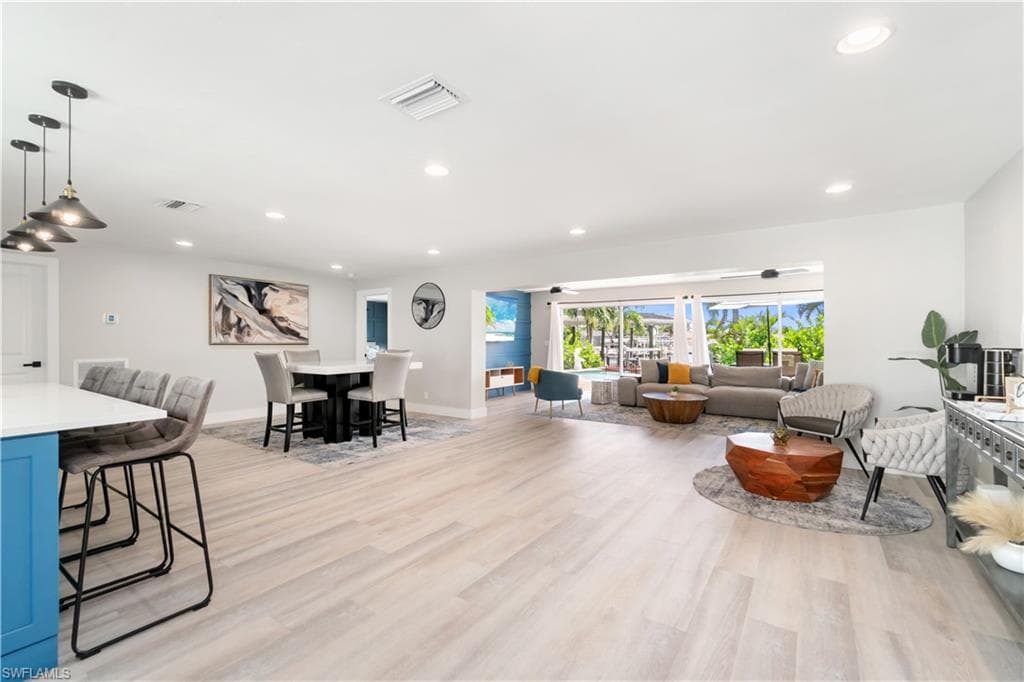 5161 Williams DR, FORT MYERS BEACH FL 33931-15