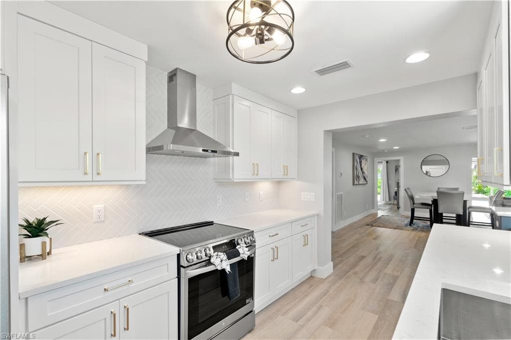 5161 Williams DR, FORT MYERS BEACH FL 33931-6