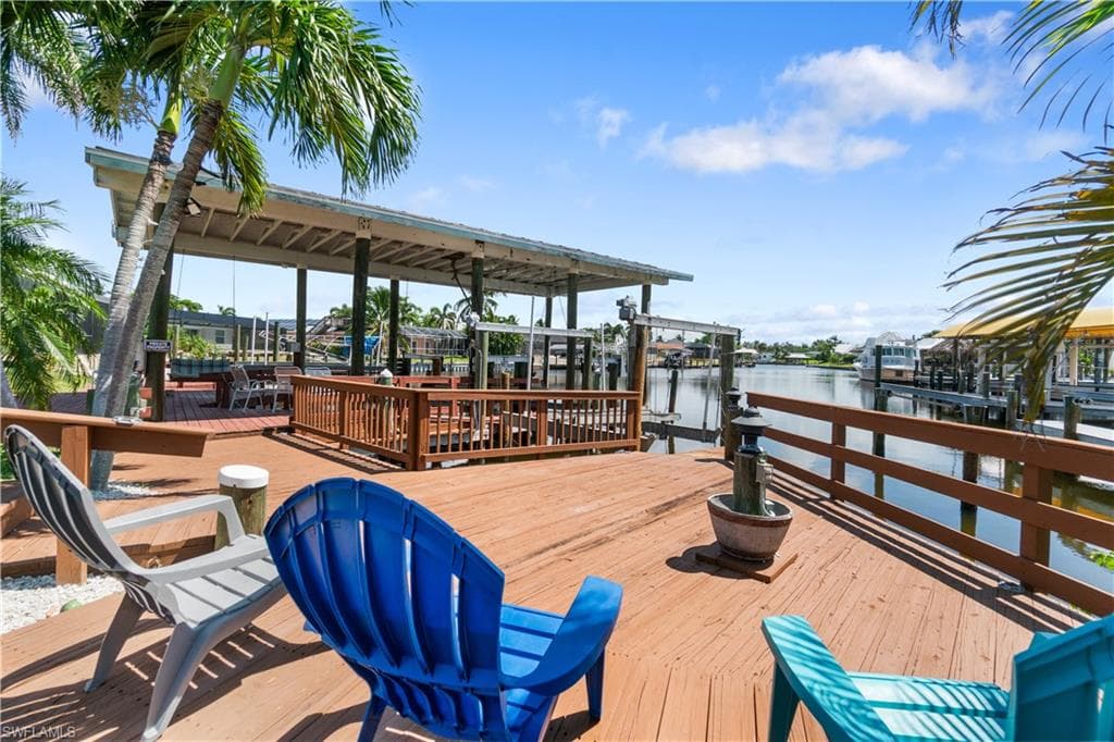 5161 Williams DR, FORT MYERS BEACH FL 33931-37