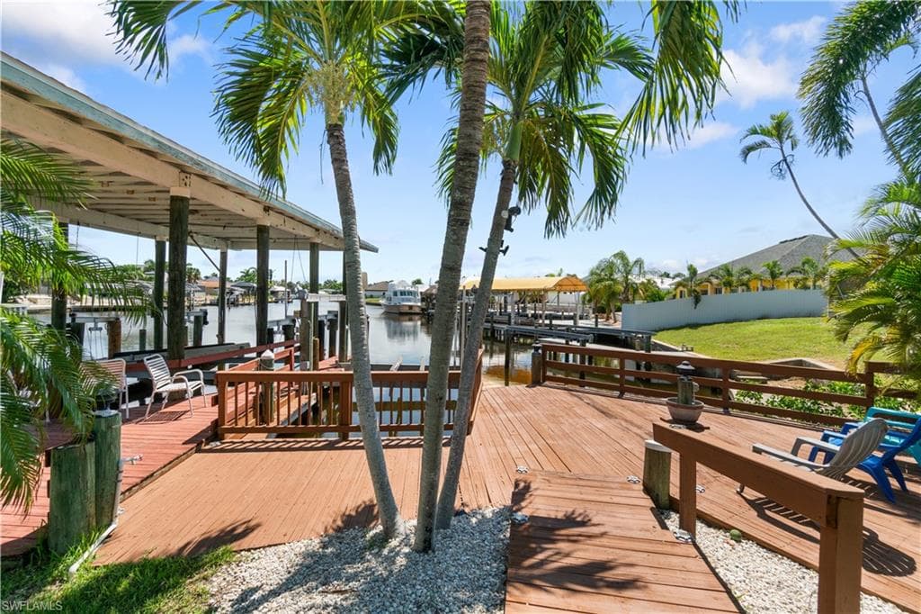 5161 Williams DR, FORT MYERS BEACH FL 33931-3