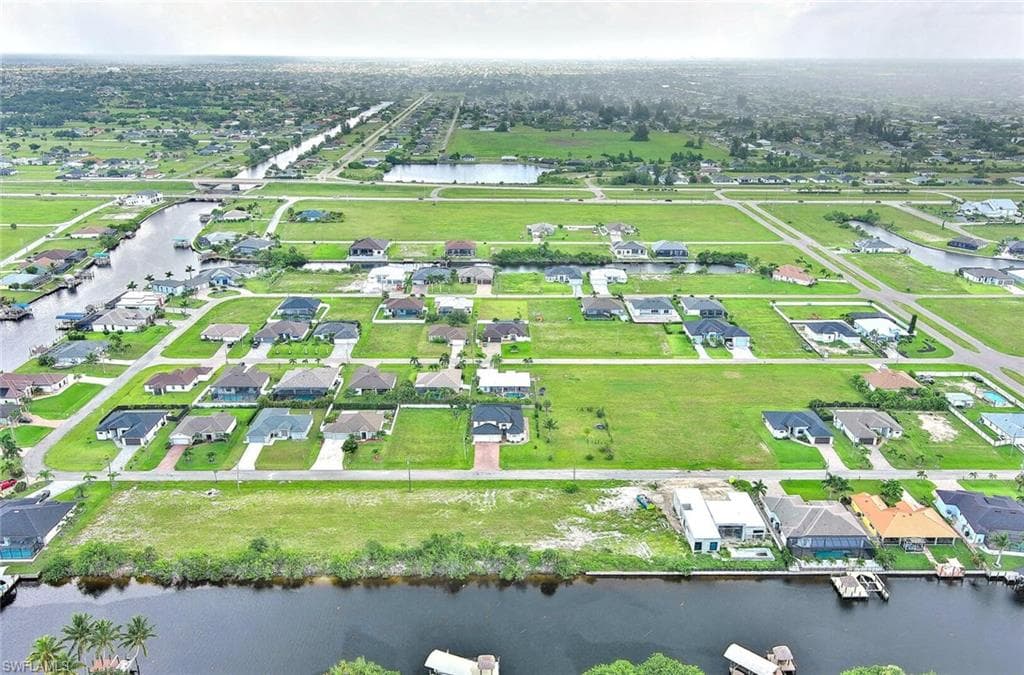 1025 NW 35th PL, CAPE CORAL FL 33993-21