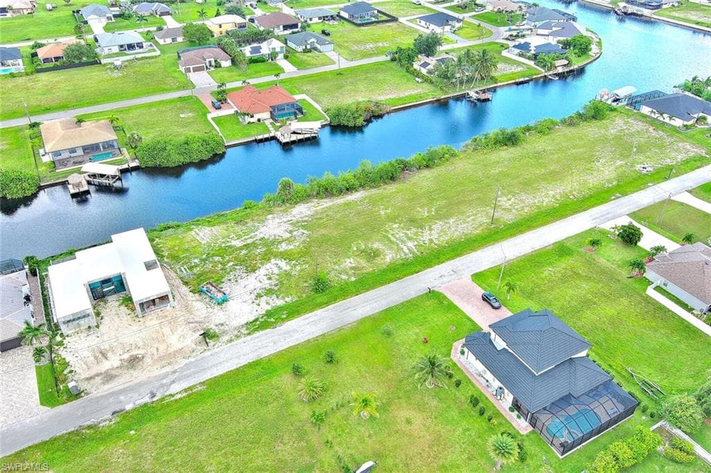 1025 NW 35th PL, CAPE CORAL FL 33993-14