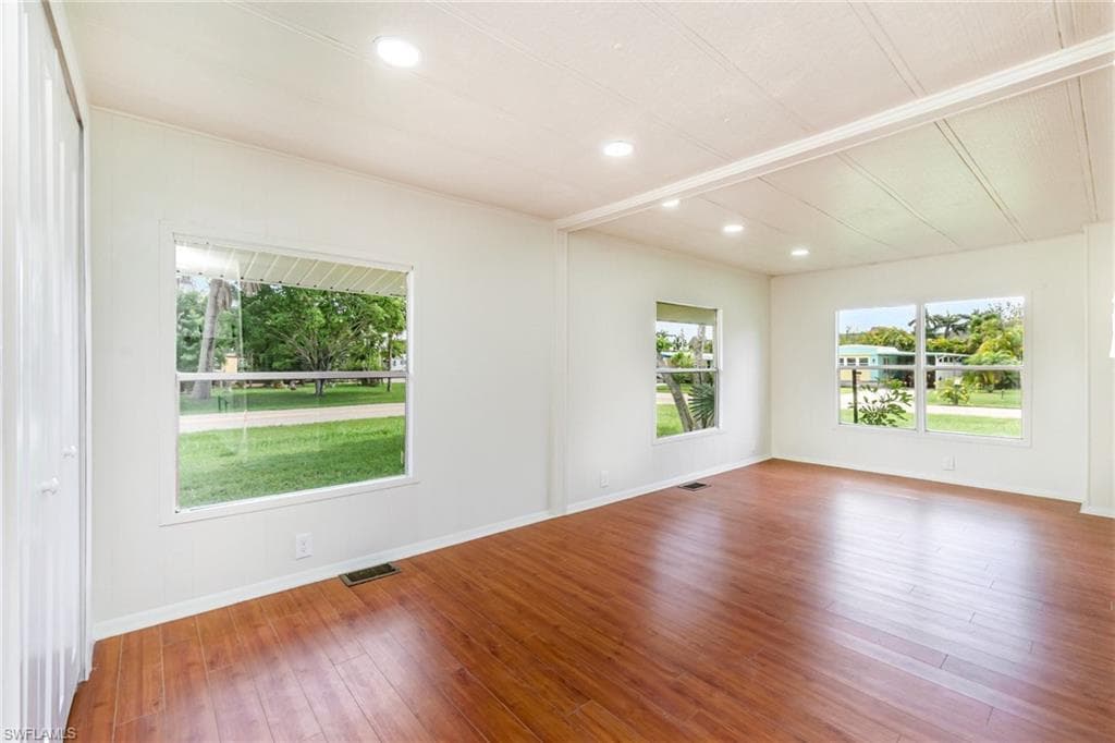 91 Twin Palms DR, NAPLES FL 34114-21