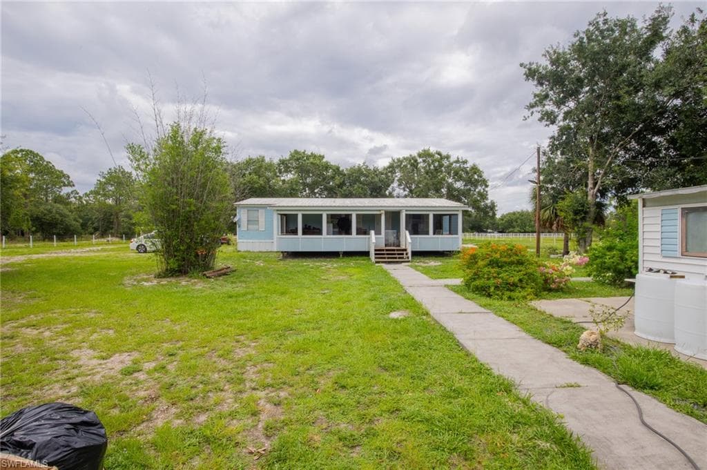 1856 Tampa AVE, CLEWISTON FL 33440-22