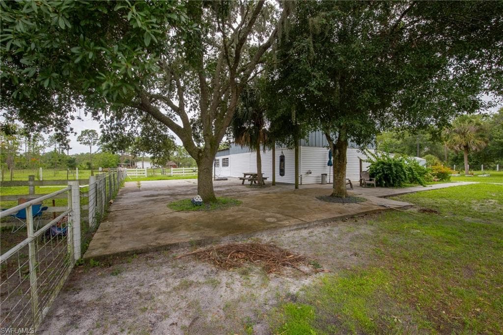 1856 Tampa AVE, CLEWISTON FL 33440-26