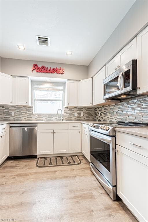 4544 Court WAY # 18D, NAPLES FL 34109-8