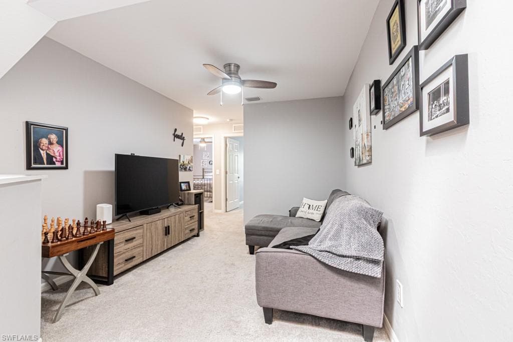 4544 Court WAY # 18D, NAPLES FL 34109-23