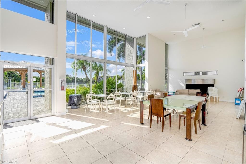 201 Santa Clara DR # 07, NAPLES FL 34104-27