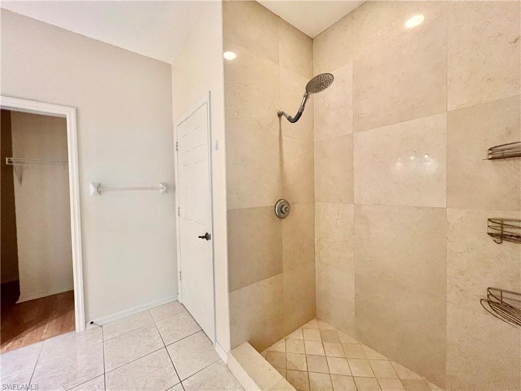 443 Crossfield CIR # 74, NAPLES FL 34104-25