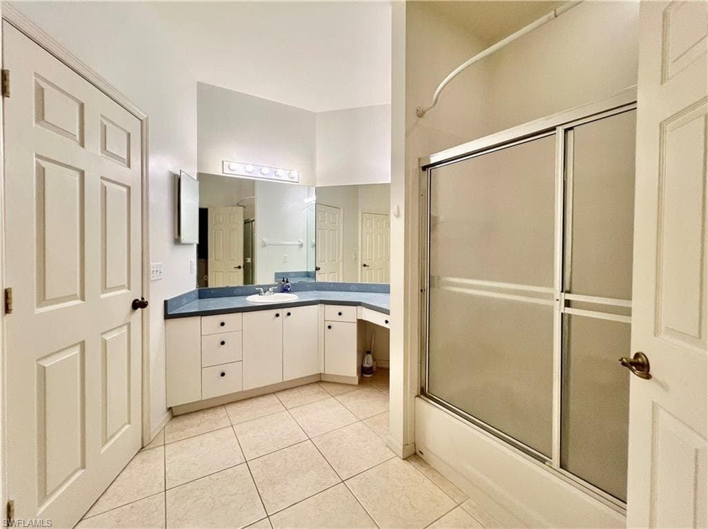 443 Crossfield CIR # 74, NAPLES FL 34104-33
