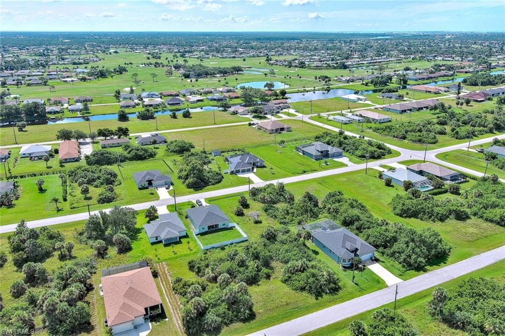 148 Spring DR, ROTONDA WEST FL 33947-17