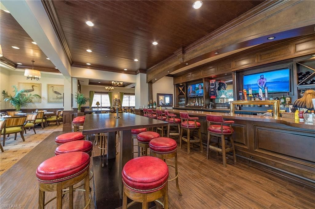 1294 Rialto WAY # 202, NAPLES FL 34114-47